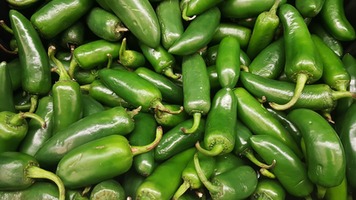 How to Make Delicious Sweet and SourJalapeños at Home